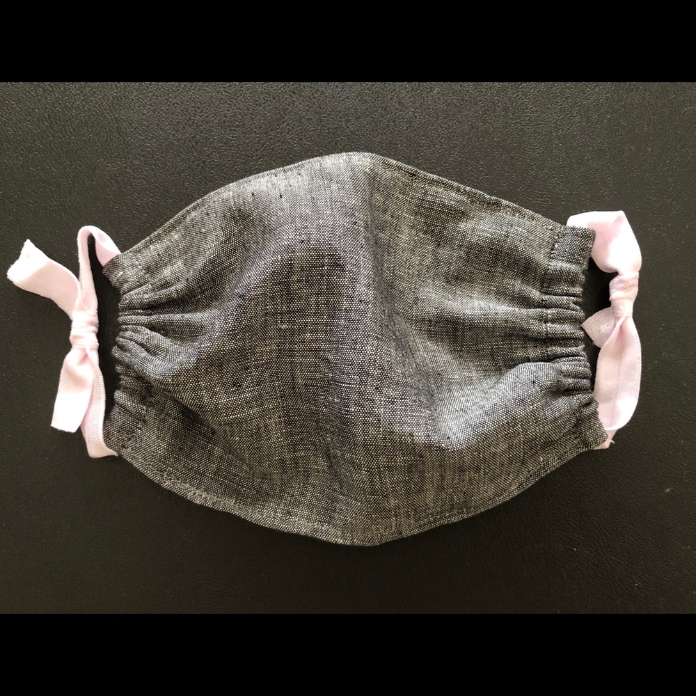 Reusable Linen Face Mask in Gray Pink